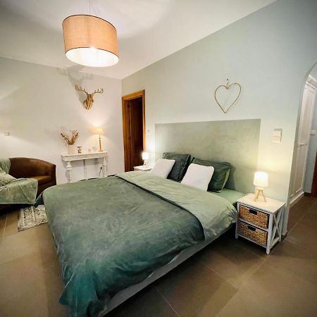 La Chambre D'Auguste Saint-Hubert Buitenkant foto